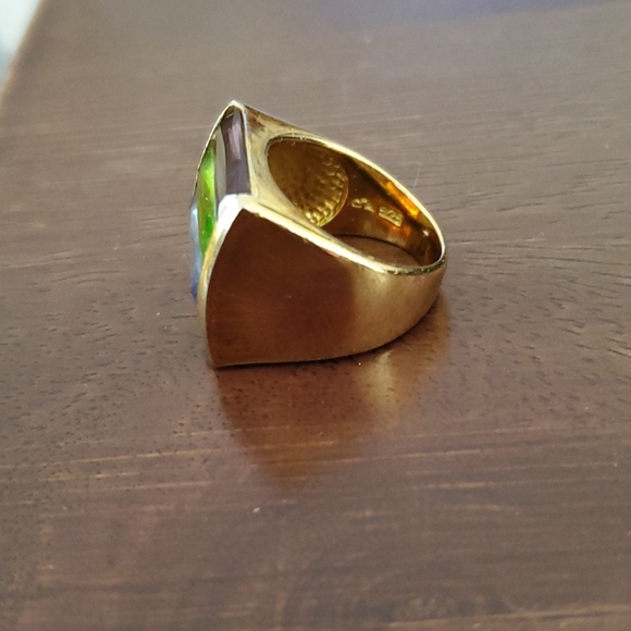 Ring - Picture 3 of 6